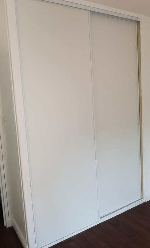 Portes de placards coulissantes model classique blanc
